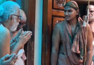 Read more about the article பூஜ்யஸ்ரீ சத்ய சந்திரசேகரேந்திர சரஸ்வதி சங்கராசார்யா ஸ்வாமிகள்