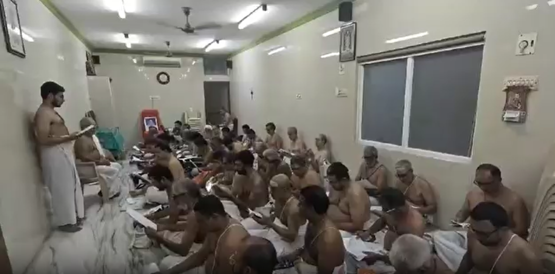 Read more about the article Bhagavad Gita. Chapter 17: Śhraddhā Traya Vibhāg Yoga. Practice session by my vidyarthis