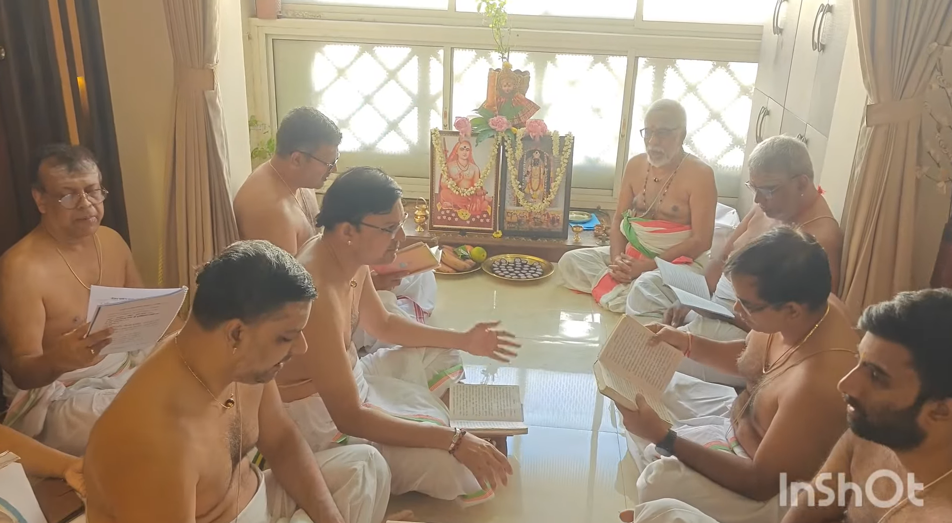 Read more about the article யஜுர் அருண பிரஷ்ன (சூர்ய நமஸ்காரம்) பாராயணம்